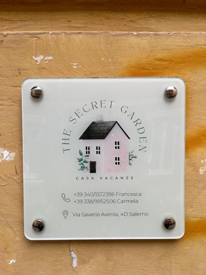 The Secret Garden Lägenhet Salerno Exteriör bild